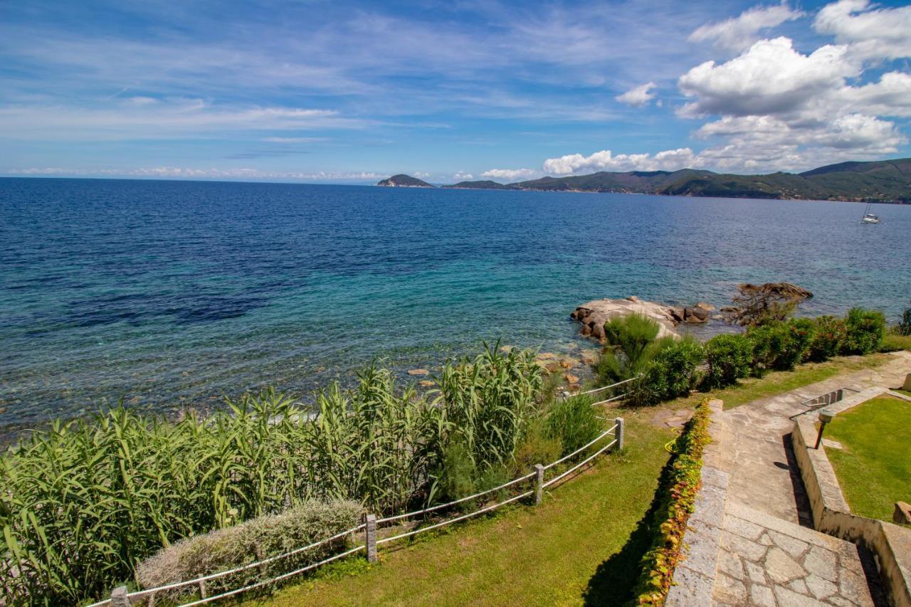 Villa Le Sprizze A Bordo Del Mare - Goelba Marciana Marina  Eksteriør billede