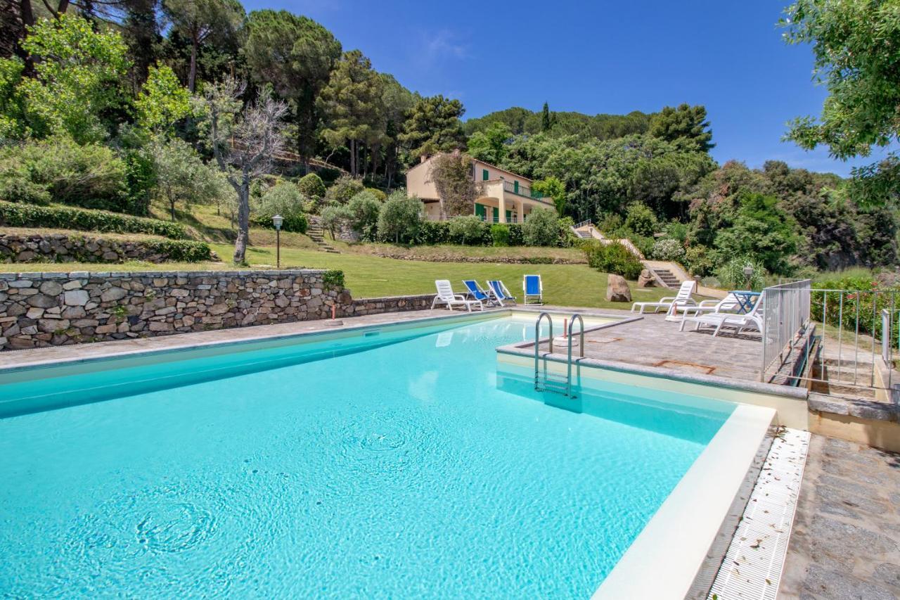 Villa Le Sprizze A Bordo Del Mare - Goelba Marciana Marina  Eksteriør billede