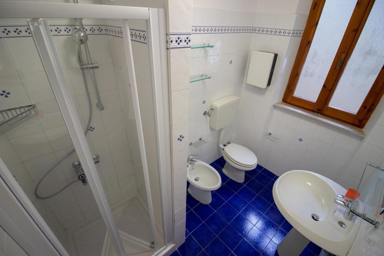 Villa Le Sprizze A Bordo Del Mare - Goelba Marciana Marina  Eksteriør billede