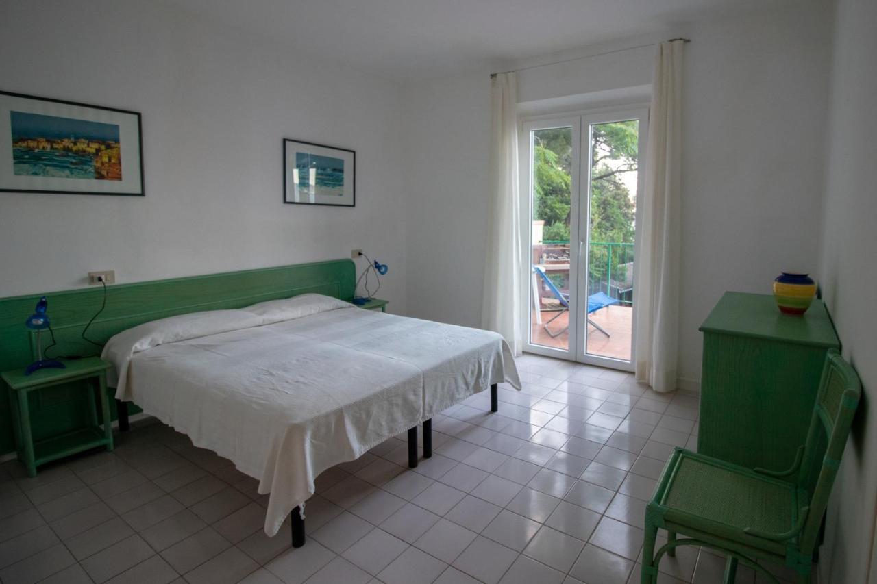 Villa Le Sprizze A Bordo Del Mare - Goelba Marciana Marina  Eksteriør billede