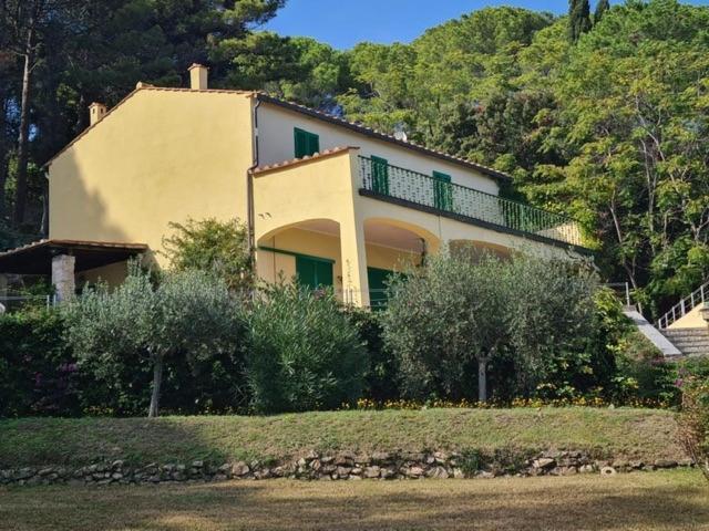Villa Le Sprizze A Bordo Del Mare - Goelba Marciana Marina  Eksteriør billede
